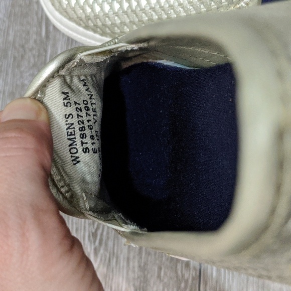 Sperry Seaside Gold Metallic Quilted Perforated Slip On Sneakers Woven Leather 5 - Picture 7 of 11